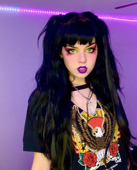 Yeah Im Caroline, Caroline Carr, Synthwave Cyberpunk, Goth Stuff, Goth Gf, Theatre Kid, Coraline, Artistry Makeup, Hair Inspo