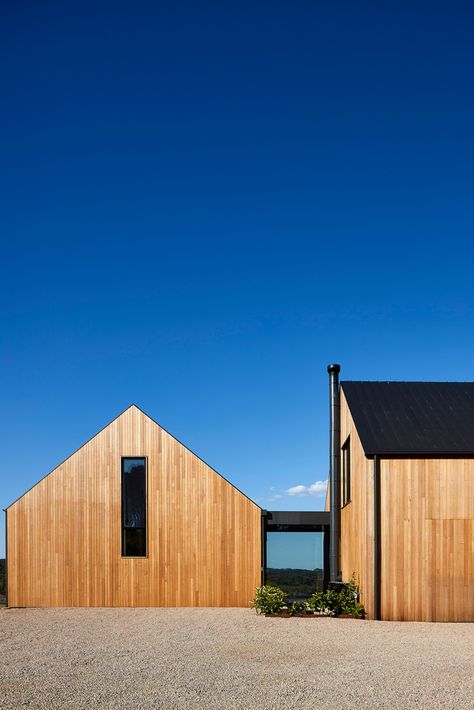 Gallery of Flinders Residence / Abe McCarthy Architects - 7 Modern Country Living, Modern Farm House, American Barn, Modern Country Style, Rural Living, Group Photography, Australian Architecture, Modern Barn, Modern Country