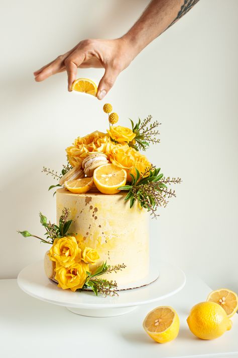 Lemon cake Birthday Cake With Lemon Decoration, Cake Decorated With Lemons, Lemon Tiered Cake, Lemon Cakes Decoration, Lemon Celebration Cake, Cake Lemon Decoration, Lemon Birthday Cake Decoration, Lemon Cake Design, Lemon Cake Decoration