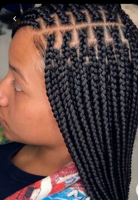 Hot Hair Colors, African Hair Braiding Styles, Long Box Braids, Box Braids Hairstyles For Black Women, Afrikaanse Mode, Braids Hairstyles Pictures, Box Braids Styling, Girls Hairstyles Braids, Braids For Black Women