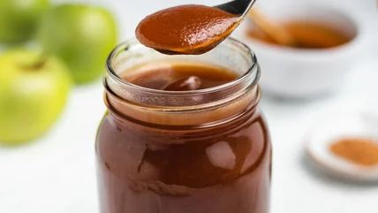 Honey Apple Butter Recipe Buttery Recipes, Butter On Toast, Apple Honey, The Chew Recipes, Apple Butter Recipe, Homemade Apple Butter, Fall Recipe, Homemade Apple, On Toast