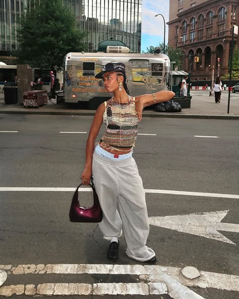 Summer Streetwear Outfits, Slay Fashion, Outfit Autumn, Shoes 2023, Effortless Outfit, Scandinavian Fashion, Summer Streetwear, Outfits Spring