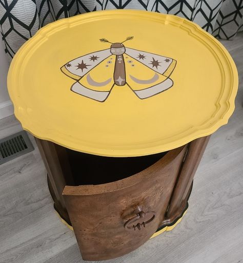 Whimsigoth Painted Furniture, Moon Moth Art, Yellow Moth, Paint Desk, Star Furniture, Moon Moth, Decor Eclectic, Moth Art, Vintage Side Table