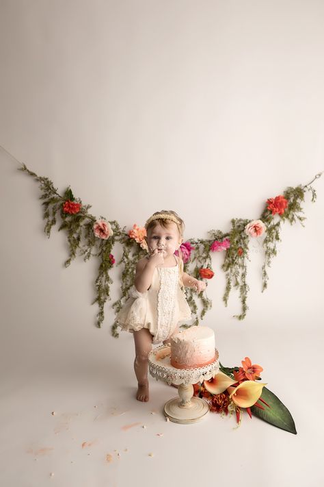 Timeless 1st Birthday Photos, One Year Photoshoot Ideas, Baby Standing, Wildflower Cake, Doylestown Pa, Cake Smash Inspiration, Boho Cake, Baby Cake Smash, Smash Cake Girl