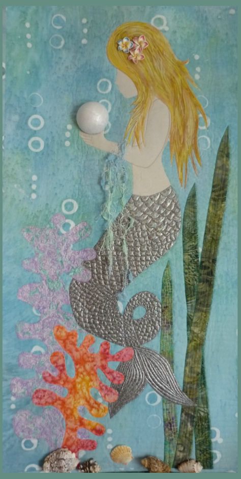 mermaid quilt idea Mermaid Collage, Beach Quilts, Mermaid Quilt, Beach Quilt, Sea Quilt, Fish Decor, Art Quilting, Mermaid Crafts, Mermaid Fabric