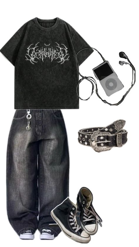 Grunge fit🎸🖤🤘 Soft Grunge Outfits Aesthetic, Grunge Outfits Aesthetic, Soft Grunge Style, Skater Fits, Aesthetic Closet, Soft Grunge Outfits, Y2k Grunge Outfits, Lesbian Outfits, In My Era