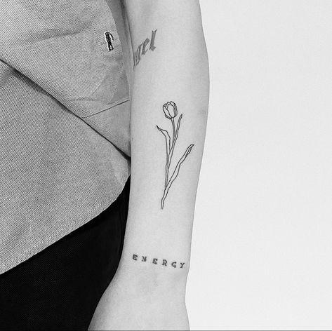 Tulip Line Work Tattoo, Tulips Tattoo, Tulip Bouquet, Triangle Tattoo, Tulips, Tattoo Designs, Tattoos, Flowers, Quick Saves