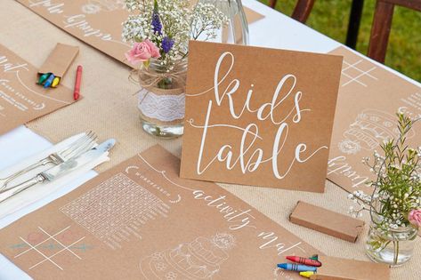 Kids Table Wedding, Wedding Party Games, Wedding Activity, Kids Wedding Activities, Wedding Tableware, Kids Wedding, Party Deco, Wedding Activities, Kids Table