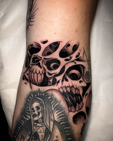 Ditch Gap filler for Ryan ☠️ (healed skull mary by me as well) Done at @capital.tattoo . . . . #gapfiller #ditchtattoo #skulltattoo #gapfillertattoo #tattoomelbourne #finelinetattoo #finelinetattoomelbourne #skulls #skullstattoo #skinriptattoo #skinripping #cheesetattoo #holesinskintattoo Skulls Stacked Tattoo, Blackwork Tattoo Filler, Skull Filler Tattoo Ideas, Spooky Filler Tattoo, Skull Filler Tattoo, Skull Elbow Tattoo, Long Tattoo Ideas, Small Gap Filler Tattoo, Gap Filler Tattoo Design