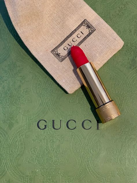 Gucci lipstick on a gucci branded  envelope 
Gucci goldie lipstick
Red lipstick for dark skin Gucci Red Aesthetic, Gucci Lipstick Aesthetic, Gucci Wallpaper Aesthetic, Gucci Aesthetic, Burgundy Aesthetic, Red Aesthetic, Green Aesthetic, Style Board, Styled Shoot