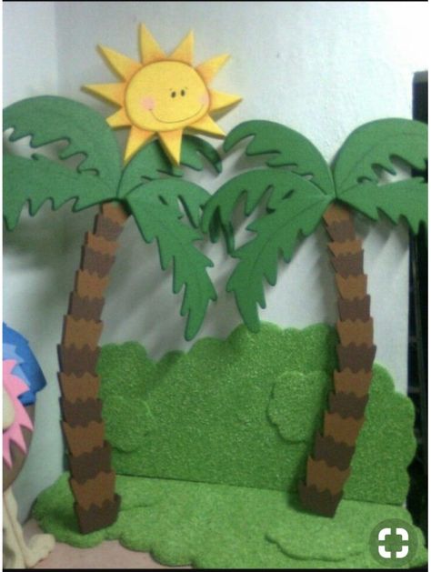 Shipwrecked Vbs, Jungle Theme Classroom, Brown Paper Lunch Bags, Jungle Thema, Deco Jungle, Paper Lunch Bags, Paper Lunch, Jungle Party, Hawaiian Party