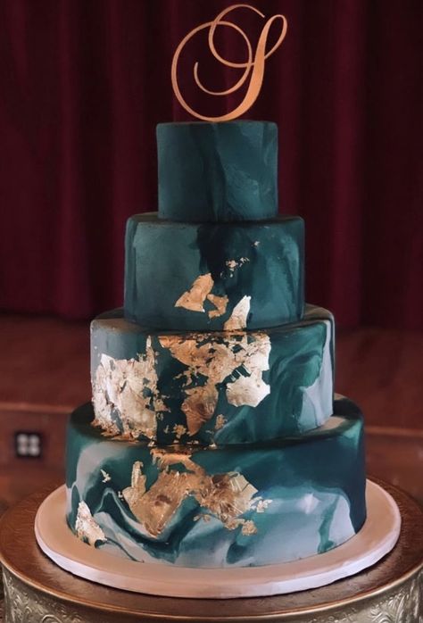 Green Marble Wedding Cake, Teal And Gold Cake, Green Brown Wedding, Rustic Wedding Blue, Brown Wedding Cakes, Dark Teal Weddings, Teal Wedding Cake, Quince Cake, Tiered Cake Design