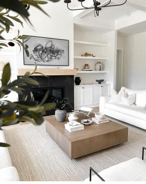 White Couch Living Room, Pottery Barn Sofa, Organic Modern Living Room, Excited For Fall, Contemporary Decor Living Room, Entryway Inspiration, Neutral Fall Decor, Becki Owens, Neutral Home Decor