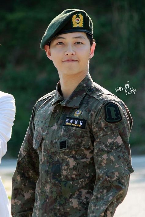 Song Joong Ki❤️ | cuteness overload @military service A Werewolf Boy, Songsong Couple, Park Hae Jin, Korean Male Actors, Handsome Korean, Park Seo Joon, Park Bogum, Song Joong, Song Hye Kyo