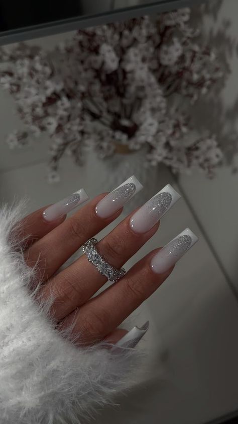 Ombre Nails Glitter, Festival Nails, Diamond Nails, Xmas Nails, Square Acrylic Nails, Nailed It, Fire Nails, Best Acrylic Nails, Long Acrylic Nails