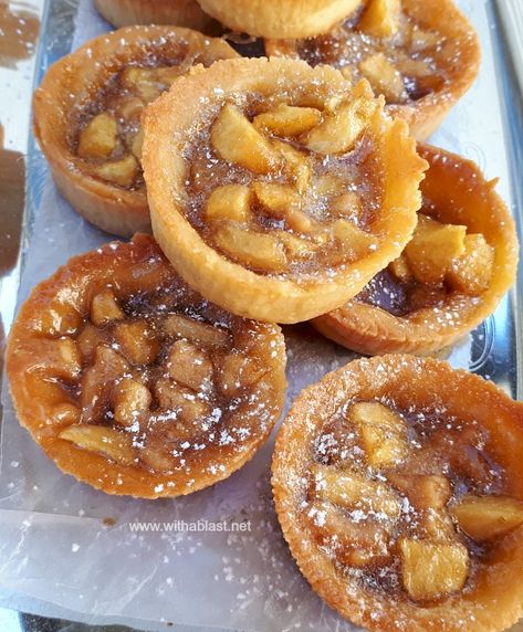 Apple Tartlets Recipe, Gluten Free Fruit Tart, Apple Tartlets, Mini Tartlets, Lemon Cupcake Recipe, Cream Cheese Sugar Cookies, Apple Pastry, Tartlets Recipe, Make Dessert