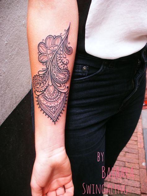 Feather Tattoo Arm, Paisley Tattoos, Private Tattoo Studio, Paisley Tattoo, Female Tattoo Artist, Black Line Tattoo, Mandala Sleeve, Private Tattoos, Tattoo Line