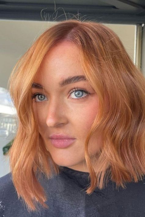 Honey Copper Bob Blunt Cut Honey Copper Hair, Copper Bob Hair, Light Copper Hair, Copper Bob, Copper Blonde, Corte Bob, Copper Hair Color, Light Copper, Dark Roots