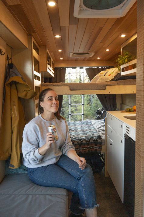 Aesthetic Van Life, Van Life Hacks, Van Life Interior, Campervan Design, Life Budget, Van Life Aesthetic, Bus Living, Kombi Home, Van Conversion Interior