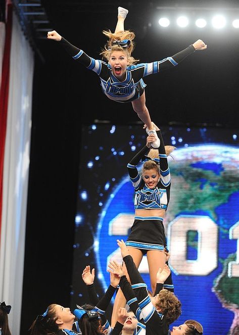 Cheer Facials, Uca Cheer, Cheer Pyramids, Cheerleading Worlds, High School Cheerleader, School Cheerleader, Cheerleading Stunts, Cheer Aesthetic, All Star Cheerleading