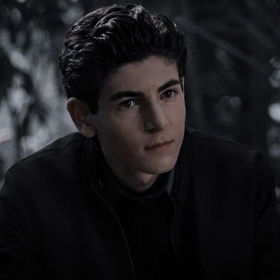 David Mazouz Icons, Bruce Wayne Gotham Icons, Gotham Bruce Wayne, Young Bruce Wayne, Bruce Wayne Gotham, Gotham Bruce And Selina, David Mazouz, Gotham Bruce, Bruce And Selina