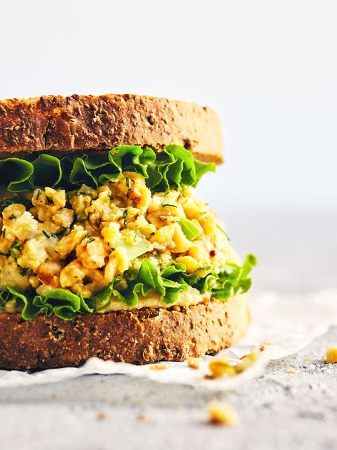 Pea Sandwich, Chickpea Sandwiches, Vegan Sandwich Filling, Evergreen Kitchen, Smashed Chickpea, Vegetarian Sandwiches, Weekday Lunches, Chickpea Sandwich, French Foods