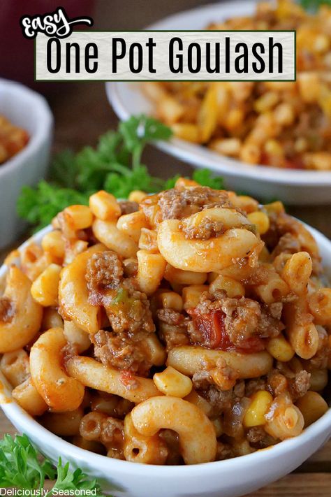 Corn And Ground Beef Recipes, Goulash With Tomato Paste, One Pot Goulash, Goulash With Corn, Best Goulash Recipes, Easy Goulash, Easy Goulash Recipes, Hotdish Recipes, Beef Goulash