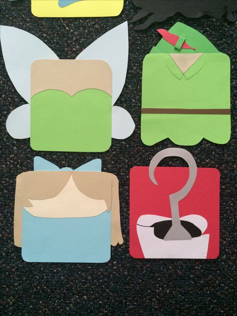 My Disney/Pixar door decs! (made entirely with card stock paper)  https://www.pinterest.com/msmoustachio/ Disney Door Decs, Nametag Ideas, Easy Door Wreaths, Disney Banner, Res Life Door Decs, Ra Door Decs, Paper Wall Decor, Res Life, Resident Assistant