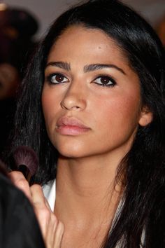 Camilla Alves, Camila Mcconaughey, Mommy Makeup, American Model, Red Carpets, Pretty Skin Care, Pretty Skin, Winter Engagement, Gorgeous Eyes