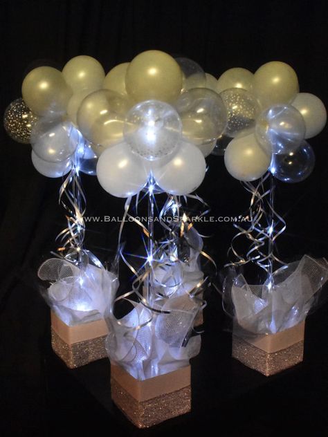 Mr Onederful Table Centerpiece, Table Decorations Balloons, Balloon Table Centerpieces Diy, Foil Balloon Centerpieces, Large Balloon Centerpiece Table Decorations, Small Table Balloon Centerpiece, Led Clear Balloon Centerpieces, College Grad Party Decor, Balloon Table Top Center Piece