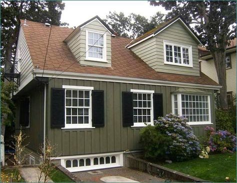 Exterior paint colors for house with brown roof 20 Brown Roof Houses, Orange Roof, Brown Roofs, Metal Roof Houses, Paint Colors For House, Colors For House, Houses Exterior, Best Exterior Paint, House Paint Color Combination