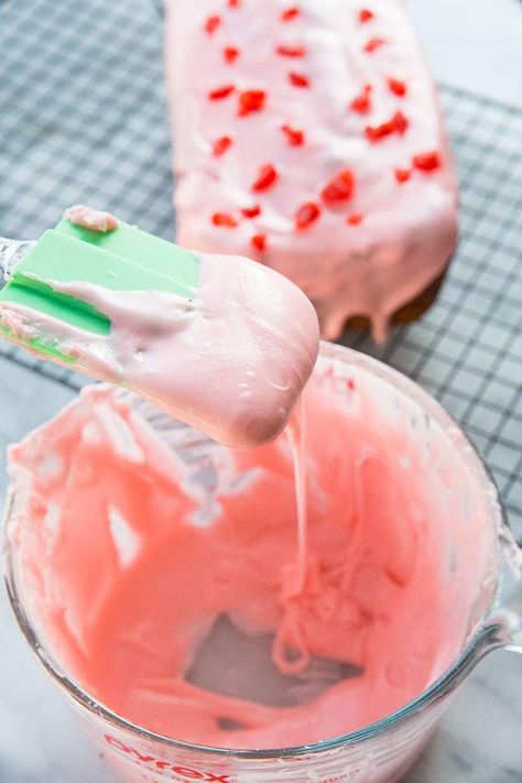 This decadent but easy cherry icing glaze is perfect for muffins, cakes, loaf cakes and more! It can also be made with Amaretto for a delicious twist! Cherry Glaze Recipe, Cherry Icing, Donut Glaze Recipes, Glazed Icing Recipe, Bundt Cake Glaze, Donut Icing, Icing Glaze, Cherry Frosting, Almond Glaze