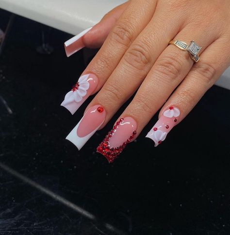 White French Tip With Red Design, Customize Nails, White Nail Set, Nails Red And White, Plain Acrylic Nails, Quinceanera Nails, Acrylic Nails Nude, Red Acrylic Nails, Drip Nails