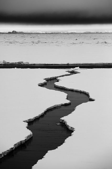 Ice Sheet, Black And White Landscape, Ice Snow, Snow Ice, Black White Photos, White Photos, White Photo, Black White Photography, Black And White Photography