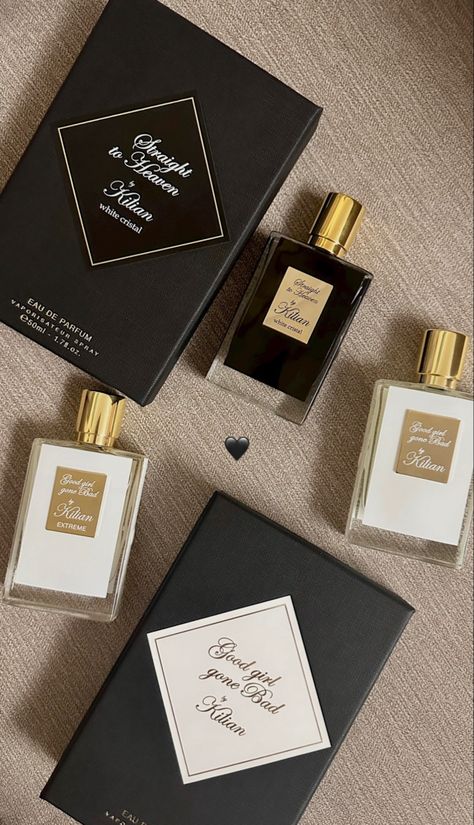 #perfume #fragrance #perfumecollection #kilian Killian Paris Perfume, Kilian Paris, Killian Perfume, Kilian Perfume, Amber Perfume, Perfume Collection Display, Paris Perfume, Best Fragrance For Men, Perfume Collection Fragrance