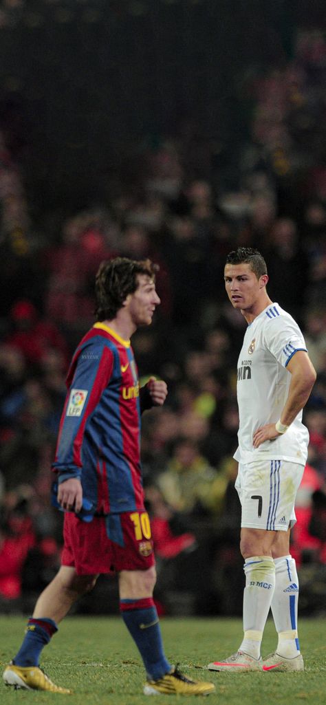 Messi And Ronaldo Together Wallpaper, Messi And Ronaldo Wallpaper, Ronaldo Vs Messi, Messi 2015, Ronaldo Al Nassr, Messi Y Cristiano, Messi Goat, Ronaldo Skills, Ronaldo Wallpaper