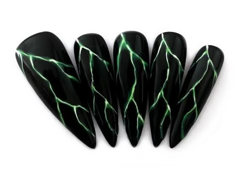 Black And Green Lightning Nails, Green Lightning Nails, Lightening Nails, Lighting Nails, Storm Nails, Lightning Bolt Nails, Lightning Nails, Storm Witch, Negative Space Nail Art