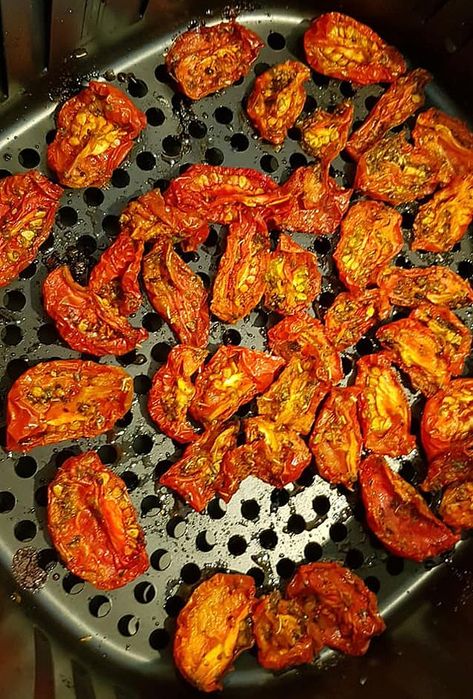 Sun Dried Tomato Air Fryer, Sun Dried Tomato Recipes In Air Fryer, How To Make Sun Dried Tomatoes In Air Fryer, Dehydrate Tomatoes In Air Fryer, Dehydrated Tomatoes In Air Fryer, Air Fryer Dried Tomatoes, Air Fryer Sun Dried Tomatoes, Home Made Sun Dried Tomatoes, Make Sun Dried Tomatoes