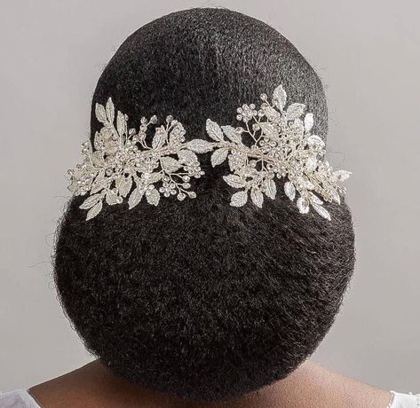 Wedding Hairstyles For Natural Hair Black Bride Bridal Style, African Bridal Hairstyles Natural Hair Brides, Afro Wedding Hairstyles, Hair Design For Wedding, Natural Hair Wedding, Black Braided Hairstyles, Black Wedding Hairstyles, Natural Wedding Hairstyles, Natural Hair Bun Styles