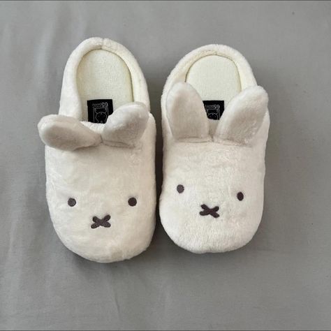 Miffy soft bunny ears slippers / room shoes in... - Depop Miffy Slippers, Cute Slippers Aesthetic, Miffy Bunny, White Loungewear, White Fits, White Slippers, Bunny Slippers, Cute Slippers, Fits Women