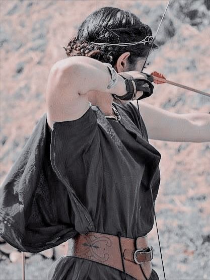 Greek Goddess Aesthetic, Aesthetic Goddess, Goddess Of Hunting, Artemis Aesthetic, Athena Aesthetic, Hunter Of Artemis, Artemis Goddess, Greek Pantheon, Goddess Aesthetic