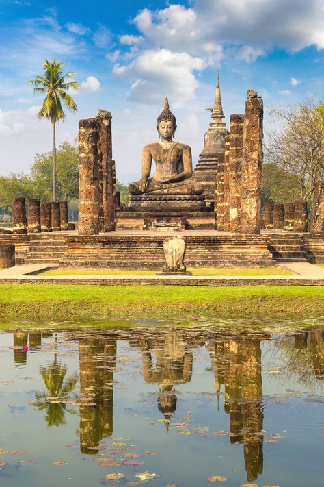 Wat Mahathat Temple In Sukhothai Historical Park,  Free Stock Photo and Image 211252330 Wat Mahathat, Outline Pictures, Historical Sculptures, Pond Landscaping, Intro Youtube, Park Photos, Buddhist Temple, Creative Images, Instagram Ads