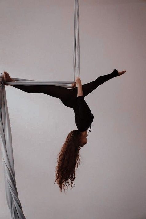 Arial Silk, Arial Silks, Aerial Gymnastics, Silk Dancing, Air Yoga, Aerial Yoga Poses, Aerial Silk, Aerial Hammock, Aerial Fitness