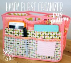 Sew Thankful Sunday, September 2016 - The Crafty Quilter Purse Organizer Pattern, Tips Menjahit, Diy Sy, Sewing Projects Free, Sewing Room Organization, Úložný Box, Purse Organizer, Costura Diy, Beginner Sewing Projects Easy