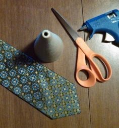 Repurpose Neck Ties Ideas, Necktie Christmas Ornament, Tie Christmas Ornaments, Necktie Angels Men Ties, Necktie Ornaments, Mens Ties Repurposed, Tie Ornaments, Old Neck Ties, Necktie Quilts