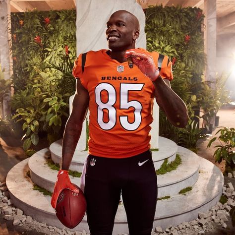 It’s been exactly one year since we revealed our New Stripes. It was a pretty good first season for the new look. 😏 The post Cincinnati Bengals: It’s been exactly one year since we revealed our New Stripes. It was a pretty … appeared first on Raw Chili. Chad Ochocinco, Arizona Cardinals, Cincinnati Bengals, Pretty Good, Cardinals, First Year, Cincinnati, New Look, Chili