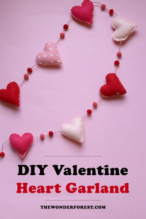 Felt Hearts Diy, Diy Heart Garland, Felt Hearts Crafts, Valentines Day Aesthetic, Valentine Craft Decorations, Wonder Forest, Valentine Wreath Diy, Valentine Garland, Stylish Tips