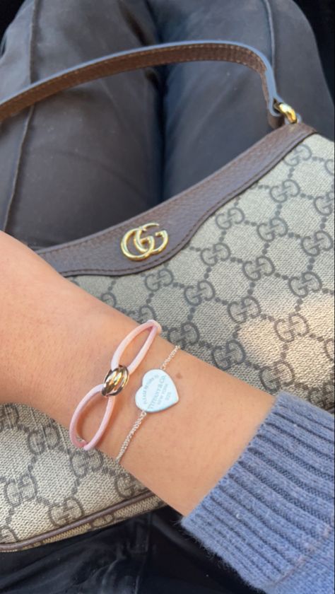 Tiffany Stack, Tiffany Bracelet Stack, Chain Necklace Outfit, Cartier Trinity Bracelet, Perfect Bracelet Stack, Trinity Bracelet, Tiffany Bracelet, Tous Jewelry, Tiffany And Co Bracelet