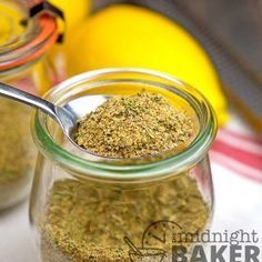 Mrs Dash Seasoning, Salt Free Recipes, Heart Healthy Recipes Low Sodium, Low Salt Recipes, Homemade Dry Mixes, Baking Spices, Salt Free Seasoning, Sodium Intake, Homemade Spice Mix