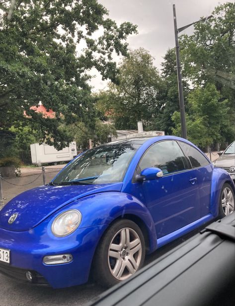 VW blue beetle Blue Beetle Car, Blue Volkswagen Beetle, Blue Vw Beetle, Pink Volkswagen, Bug Convertible, Pink Volkswagen Beetle, Volkswagen Beetles, Beetle Car, Artsy Photos